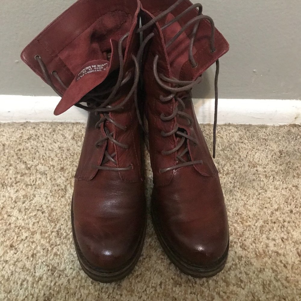 Frye Karen combat boots